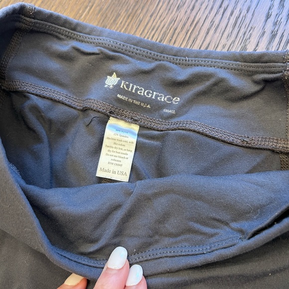 Kira Grace Yoga Gray Cutout Legging Size Small - Picture 2 of 4